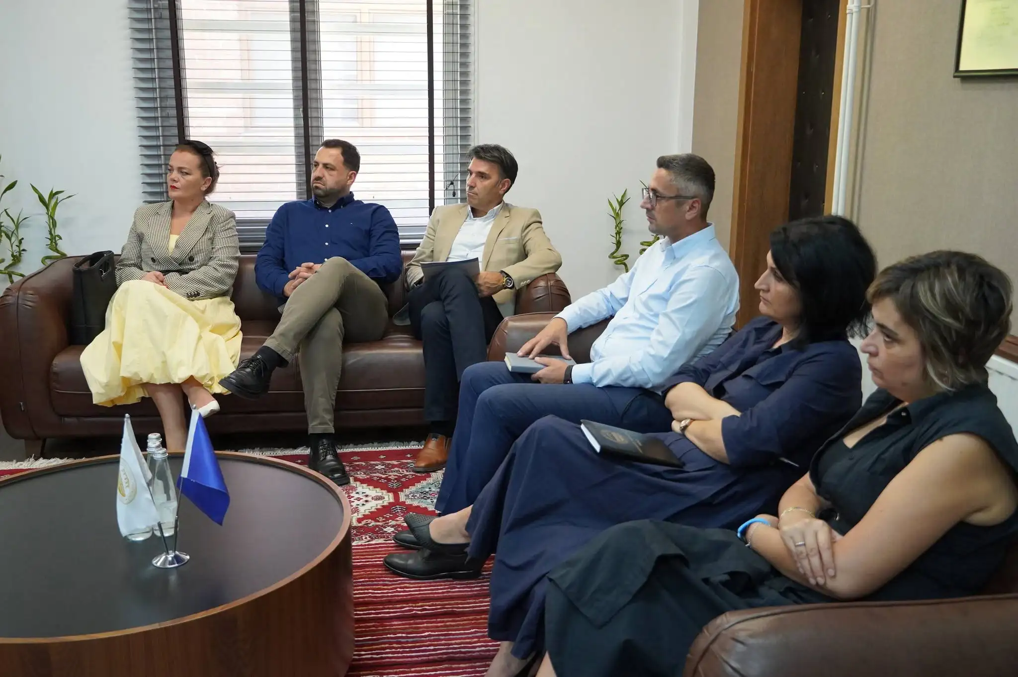 Delegacioni i Akademisë së Kosovës për Siguri Publike zhvilloi takim zyrtar në Universitetin “Ukshin Hoti” në Prizren